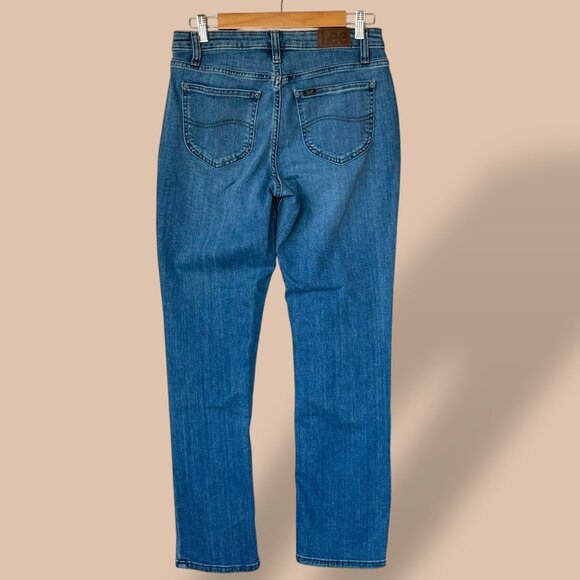 Lee Regular Fit Straight Leg Mid Rise Jeans Women's Size 6 Medium‎ Wash Western - Picture 4 of 12